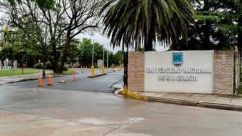 En paralelo al acuerdo salarial, los docentes de la UNRC mantendrán su reclamo para que el Gobierno nacional continúe el tratamiento judicial vinculado a la Ley de Financiamiento Universitario.