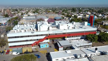 Renuevan más de 2.000 metros cuadrados de cielorraso en el Hospital Infantil
