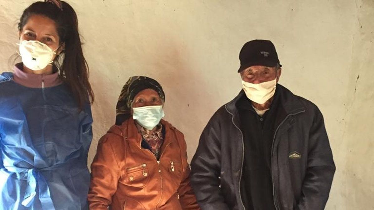 Doce lugareños fueron inoculados con la vacuna de AstraZeneca.