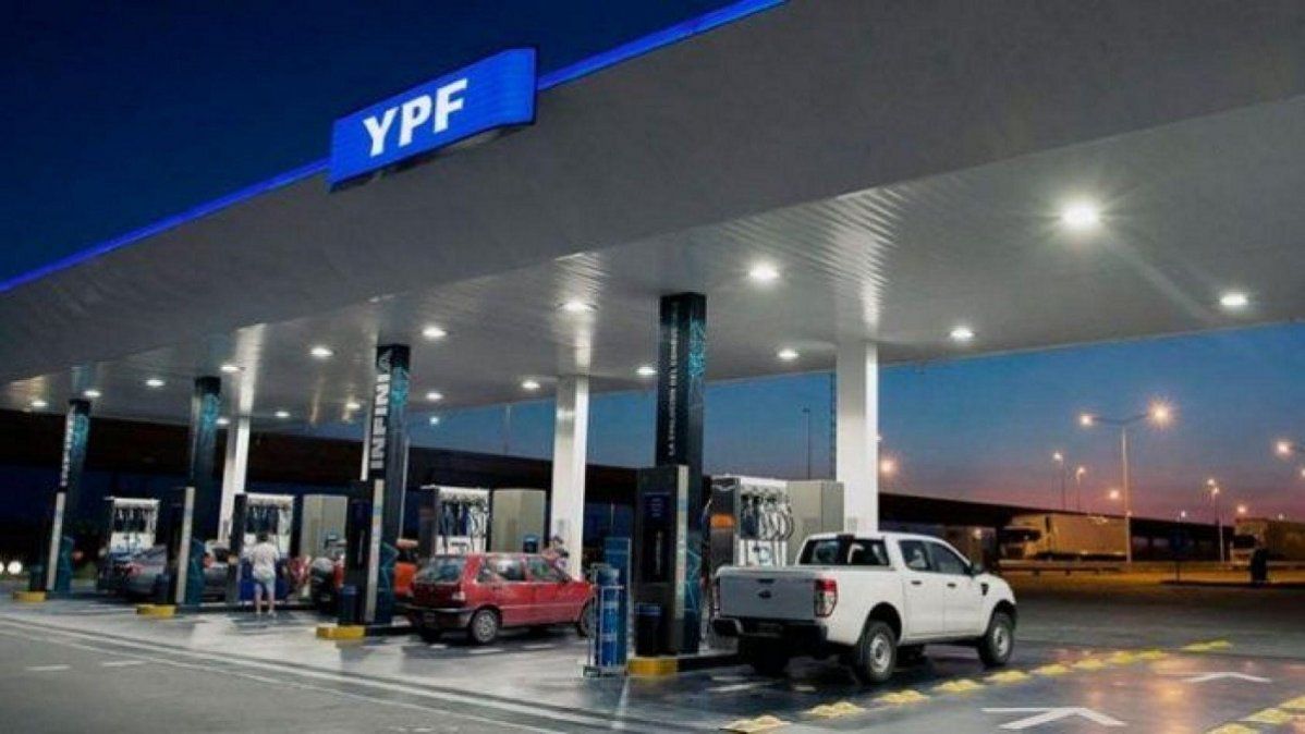 YPF aumentó más de lo previsto el precio de los combustibles:  4,5% promedio en todo el país