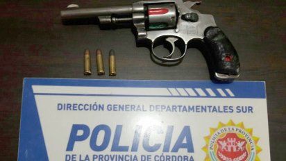 Violento intento de asalto dejó a una mujer con fractura de muñeca