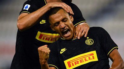 Inter goleó a Spal y es el nuevo escolta de Juventus