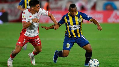 Huracán volvió al triunfo y cortó la racha del campeón Rosario Central
