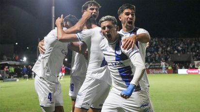 Godoy Cruz venció a Platense y es el primer clasificado a cuartos de final de la Copa