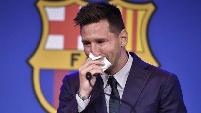 Emocionado, Messi se despidió del Barcelona: