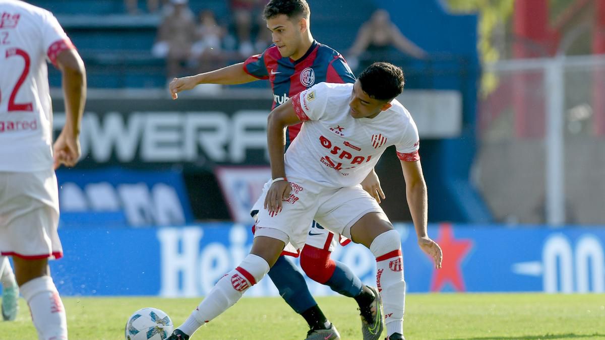 San Lorenzo y Unión empataron sin goles en el Bajo Flores