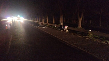 Motociclista murió en un choque con un camión en la Ruta 158
