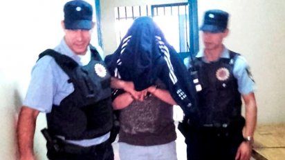 Pérez negó los hechos, se abstuvo y fue trasladado a la cárcel
