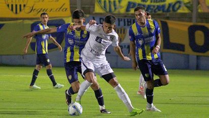 Atenas viaja a Bolivar para jugar mañana a las 15