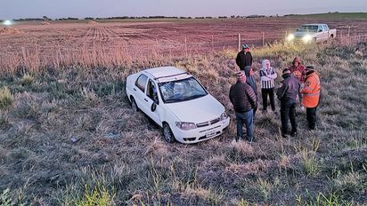 Hinchas de Talleres volcaron en ruta 8 cuando volvían de Mendoza a Córdoba