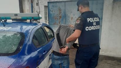 Ingresaron a una vivienda y los sorprendió el dueño; cuando se fugaban, los atrapó la Policía