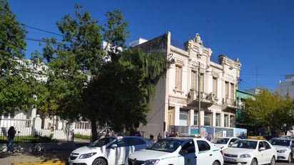Aumentos en taxis: la tarifa diurna será de $305 y la nocturna, de $343