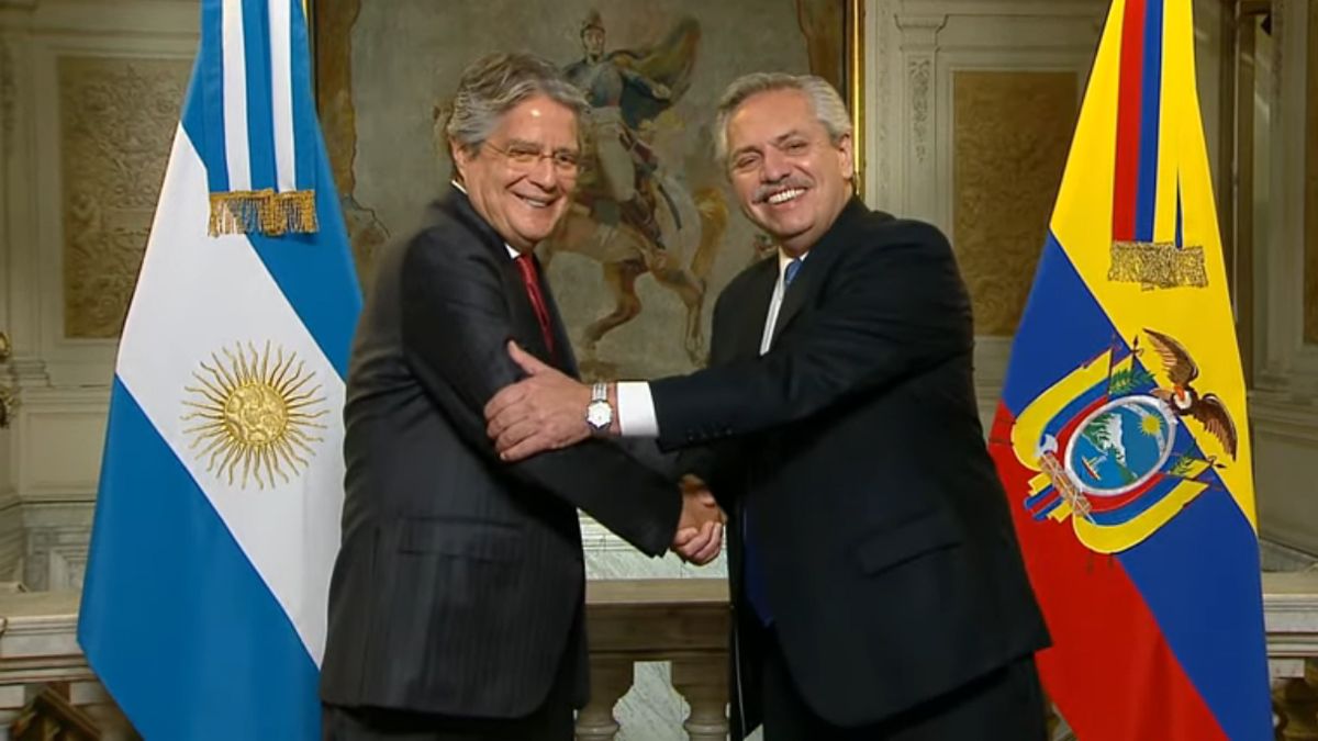 Alberto Fernández recibió en Casa Rosada al presidente ecuatoriano.
