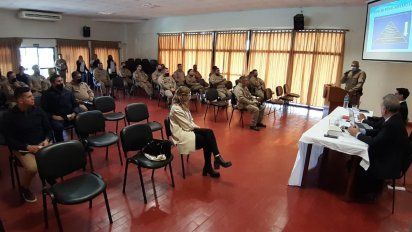 Capacitación jurídica para efectivos de la Patrulla Rural