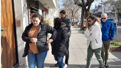Tras reunirse con el juez, la mamá confirmó que todas las pruebas apuntan a L.