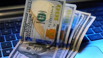 El dólar oficial sube a $1.545 y el riesgo país trepa a los 600 puntos