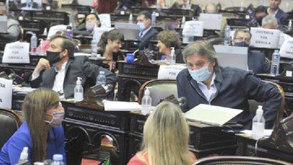 Es ley que el endeudamiento externo sea aprobado antes en el Congreso
