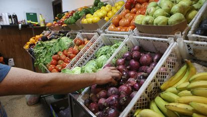 Las verduras subieron 43% en marzo y el tomate aumentó casi 100%