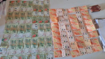 Tras el hallazgo de droga, siguen buscando elementos robados en una vivienda del oeste de la ciudad