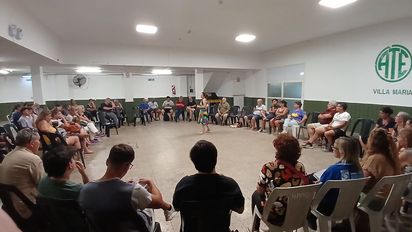 Contra las medidas de Javier Milei, vecinos se movilizan nuevamente 
