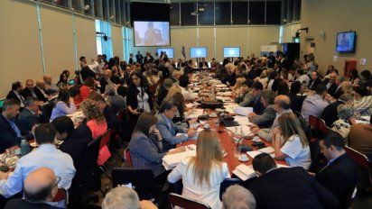 El oficialismo intentará aprobar hoy el proyecto de ley ómnibus en Diputados