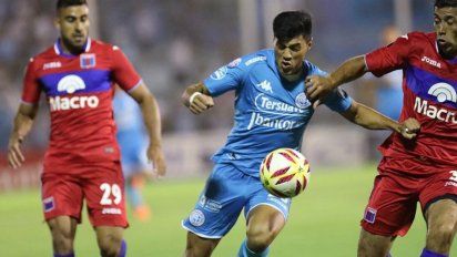 Belgrano no puede salir del pozo