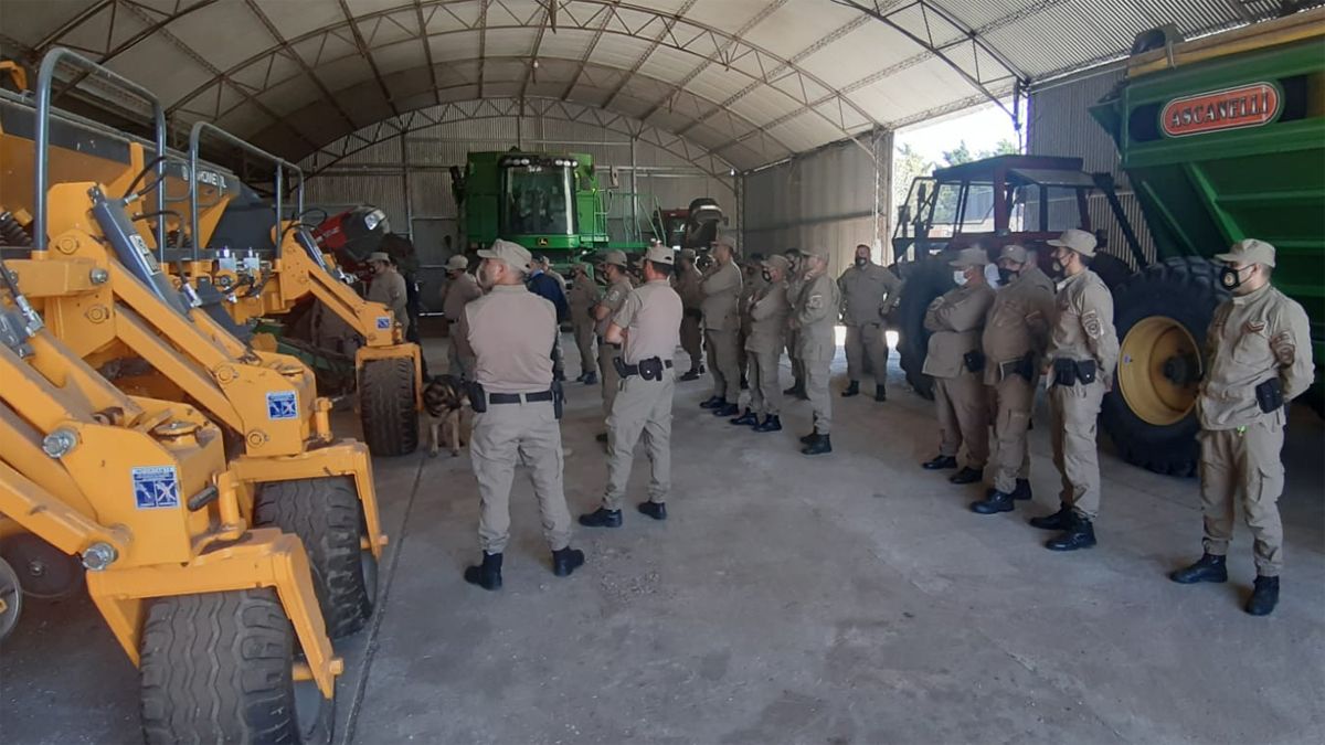 Los efectivos participaron del primer seminario de Control y Procedimiento de Maquinarias Agrícolas.