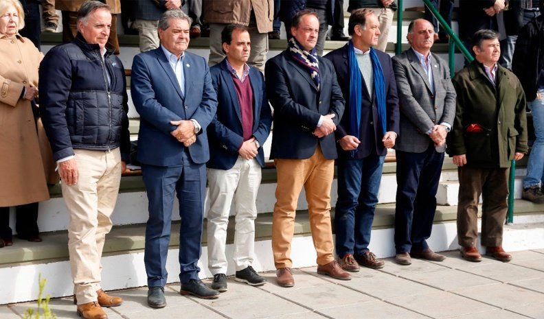 El palco oficial de la muestra ruralista.