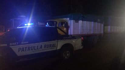 Del Campillo: en operativos en Ruta 27 secuestran 30 mil kilos de soja y un frasco con marihuana