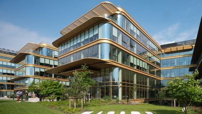 Sakura: el megaedificio francés que es fiel reflejo de su creador riocuartense