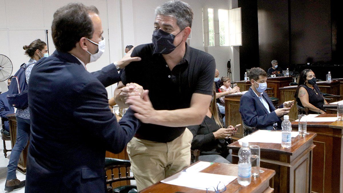 El intendente compartió un discurso con énfasis en la obra pública y el plan sanitario.