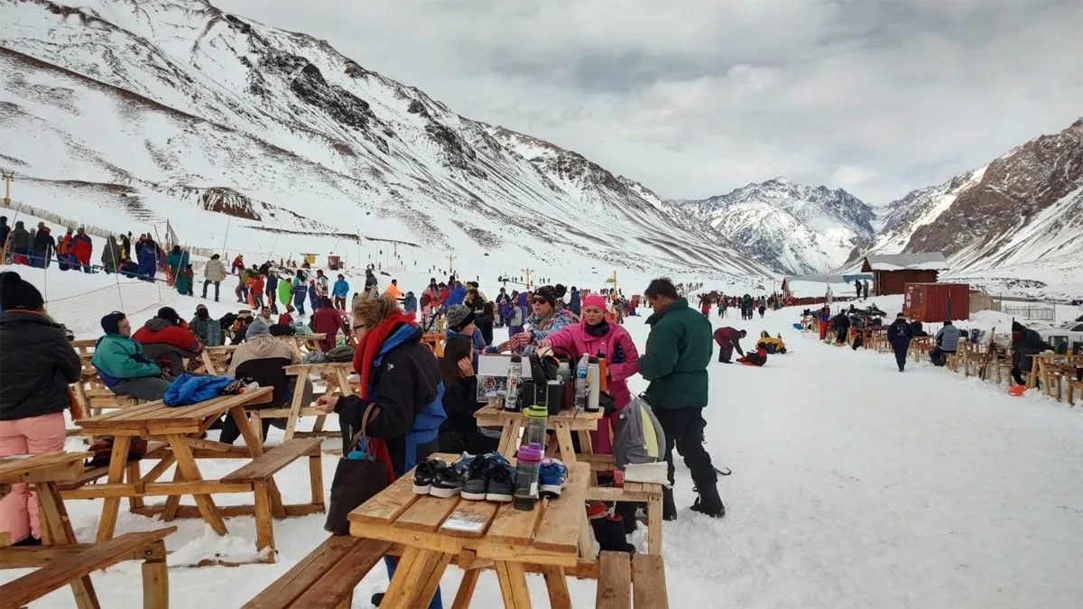 Más de 2,5 millones de turistas viajaron en esta temporada de invierno récord