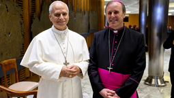 emotivo encuentro: el obispo auxiliar sergio bosco visito al papa leon xiv