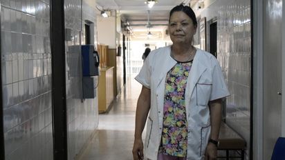 Amor por la profesión: Juana González, la doctora que en 43 años asistió 1.200 partos