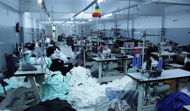 La fabricación de productos textiles y prendas de vestir disminuyó 8,3% en agosto.