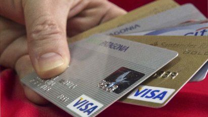 Córdoba: nueve detenidos por robo y defraudación con tarjetas de crédito y débito