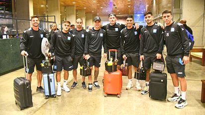 Estudiantes se prepara para enfrentar a Atlético Tucumán