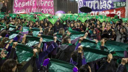 Con marchas a favor y en contra, la Plaza del Congreso se dividirá en dos