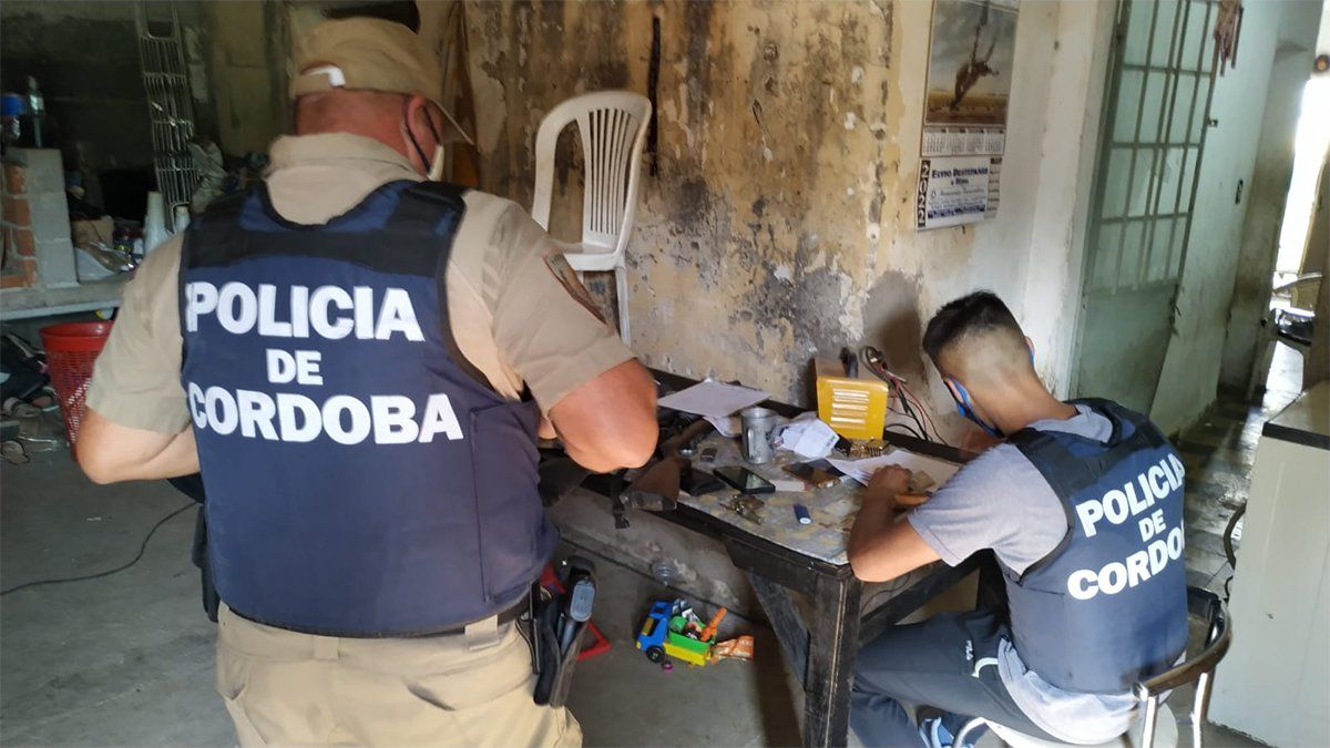 La investigación surge por robos en campos de Idiazábal y Pascanas.