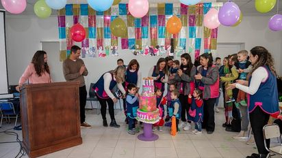 Inauguraron la ampliación de la guardería de Cabrera, construida con ladrillos de ceniza de cáscara de maní
