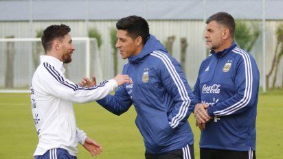Enzo Pérez se sumó a los entrenamientos