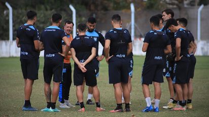 Estudiantes ultima detalles para el cruce con Chaco For Ever