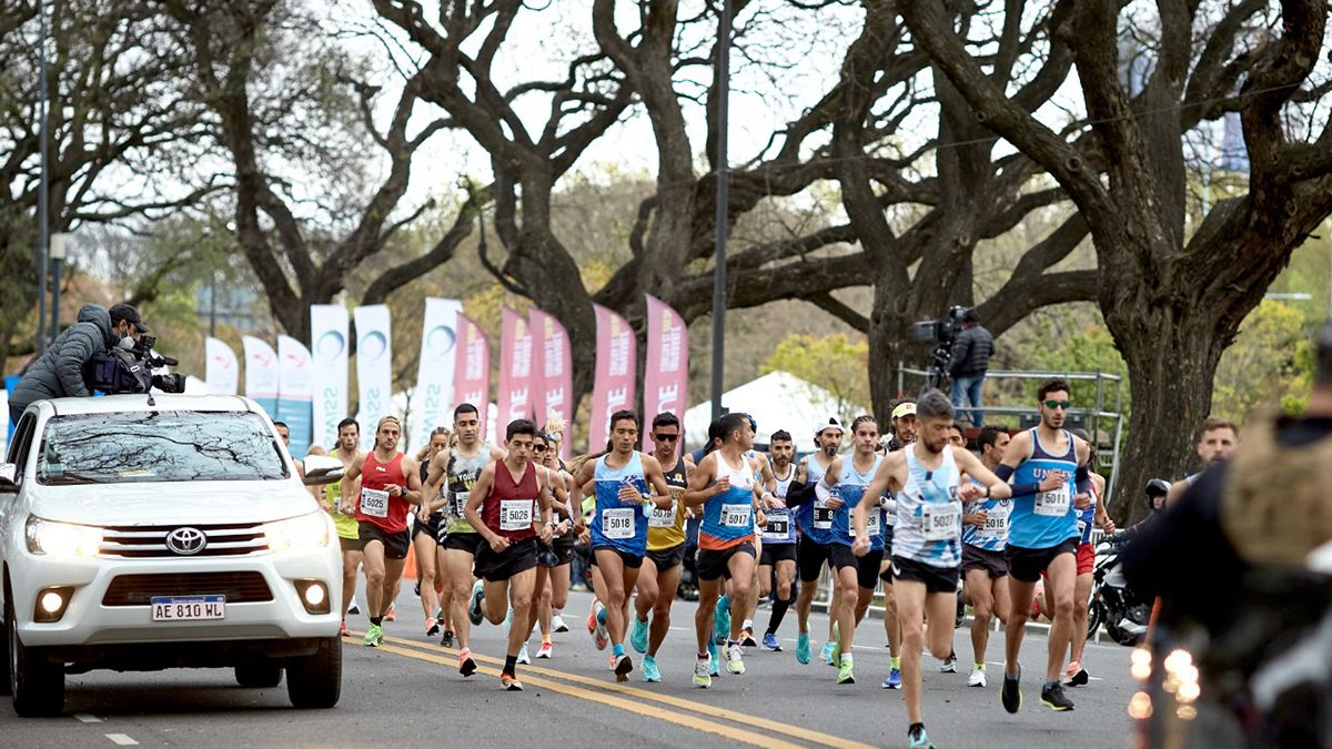 Unos mil cordobeses correrán la media maratón de Buenos Aires