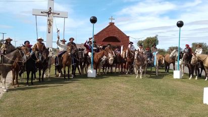 Más de 20 gauchos  de Moldes peregrinaron a Reducción