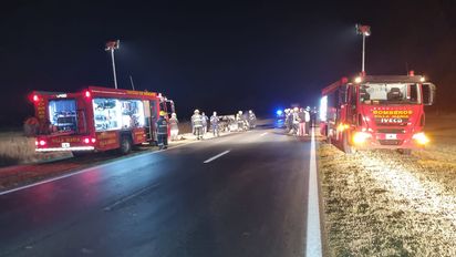 Dos hermanastros murieron al chocar contra un camión en Villa María