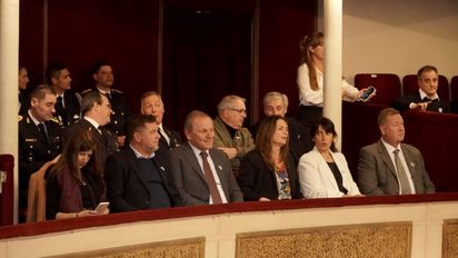 Noche de folklore y música popular por los 209 años de independencia nacional
