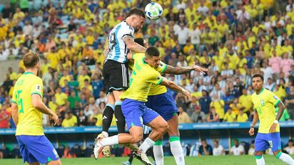 En un partido caliente, Argentina sacó la chapa de campeón y ganó en el Maracana