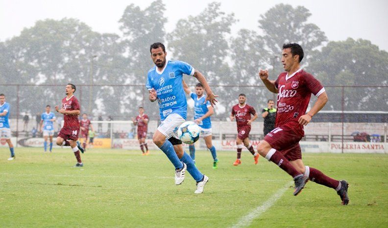 La lluvia fue protagonista en el último antecedente.