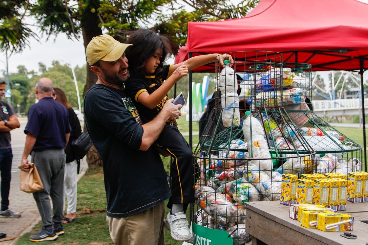 Más de 1.000 kilos de plástico fueron donados por el municipio