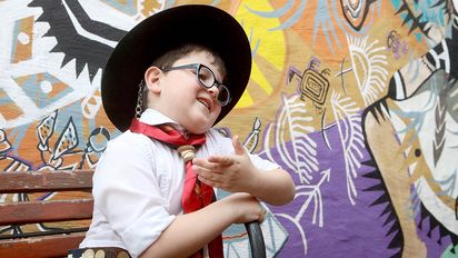 El gauchito Santino Varela tiene 5 años y reivindica la tradición